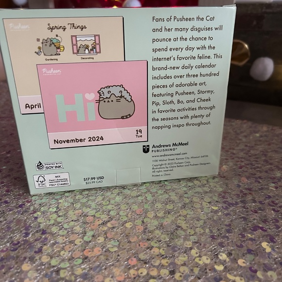 FREE SHIPPING Pusheen 2024 Calendar - Picture 2 of 2